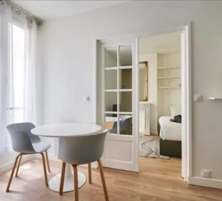 Elegant And Chic - Near Sights