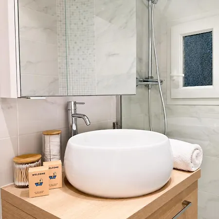 Apartament Elegant And Chic - Near Sights *