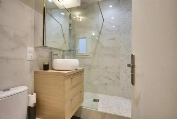 Elegant And Chic - Near Sights Appartement